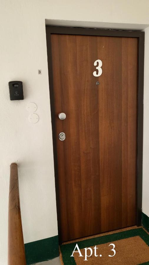 Memodena Apartments エクステリア 写真